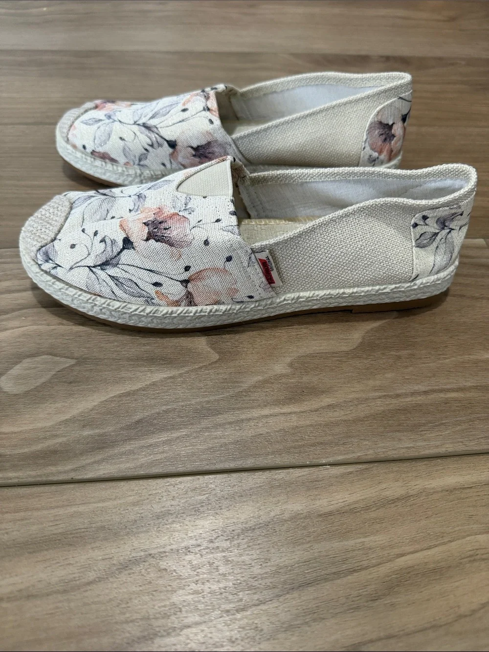 Floral Canvas Slip-On Espadrilles in Cream and Blush